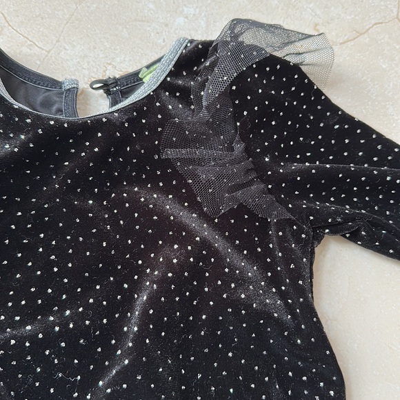 2 piece sparkly set - Picture 4 of 5